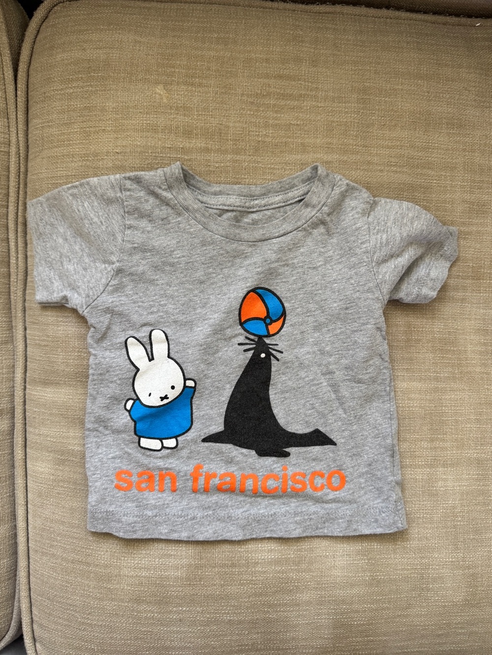 Miffy Bunny 'San Francisco' & Seal Tee